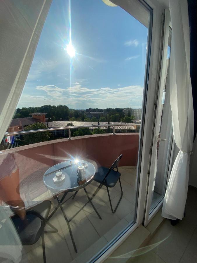 Admiral Plaza Lejlighedshotel Sunny Beach Eksteriør billede