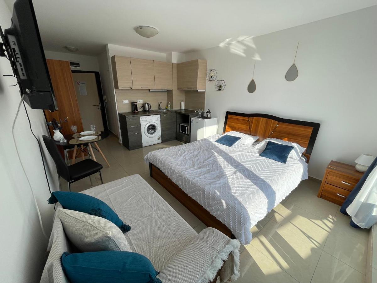 Admiral Plaza Lejlighedshotel Sunny Beach Eksteriør billede