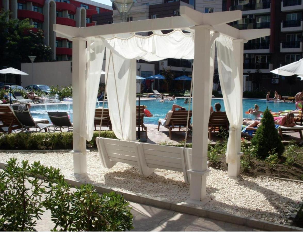 Admiral Plaza Lejlighedshotel Sunny Beach Eksteriør billede
